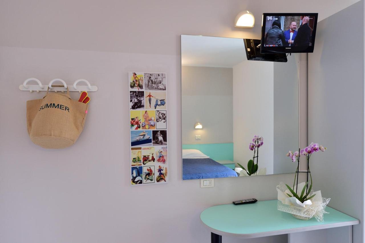 Hotel Oltremar B&B Cattolica Dış mekan fotoğraf