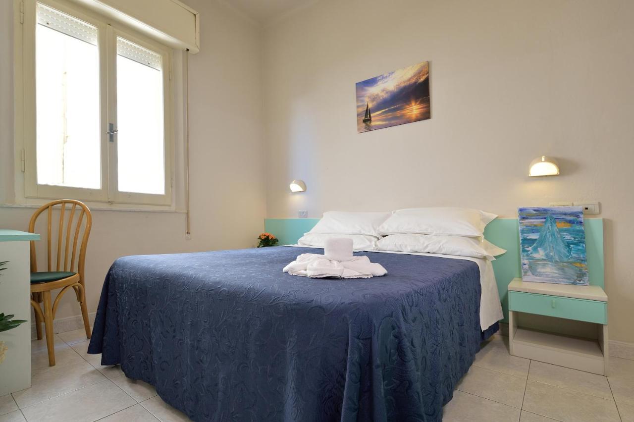 Hotel Oltremar B&B Cattolica Dış mekan fotoğraf