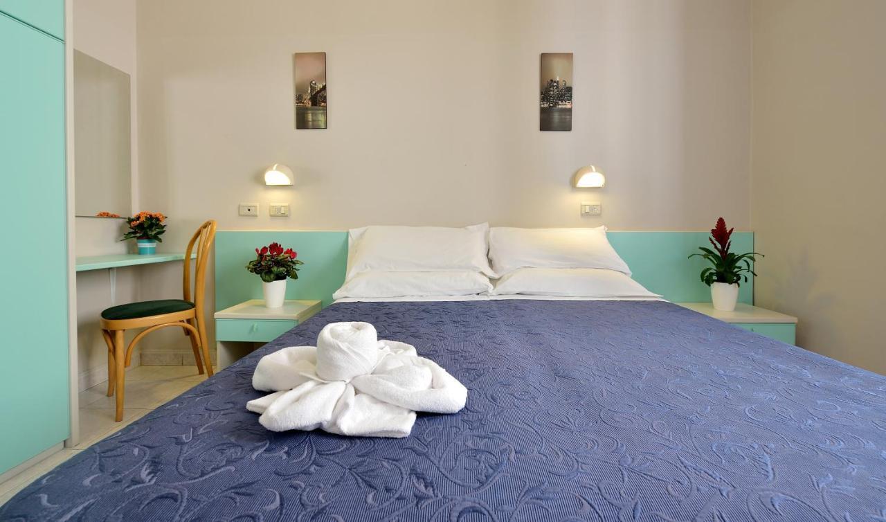 Hotel Oltremar B&B Cattolica Dış mekan fotoğraf