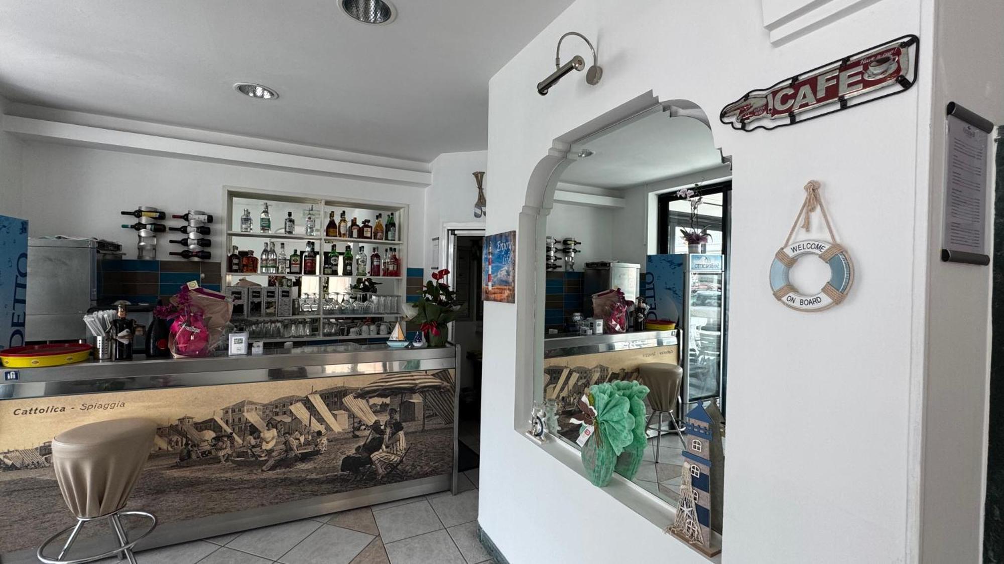 Hotel Oltremar B&B Cattolica Dış mekan fotoğraf
