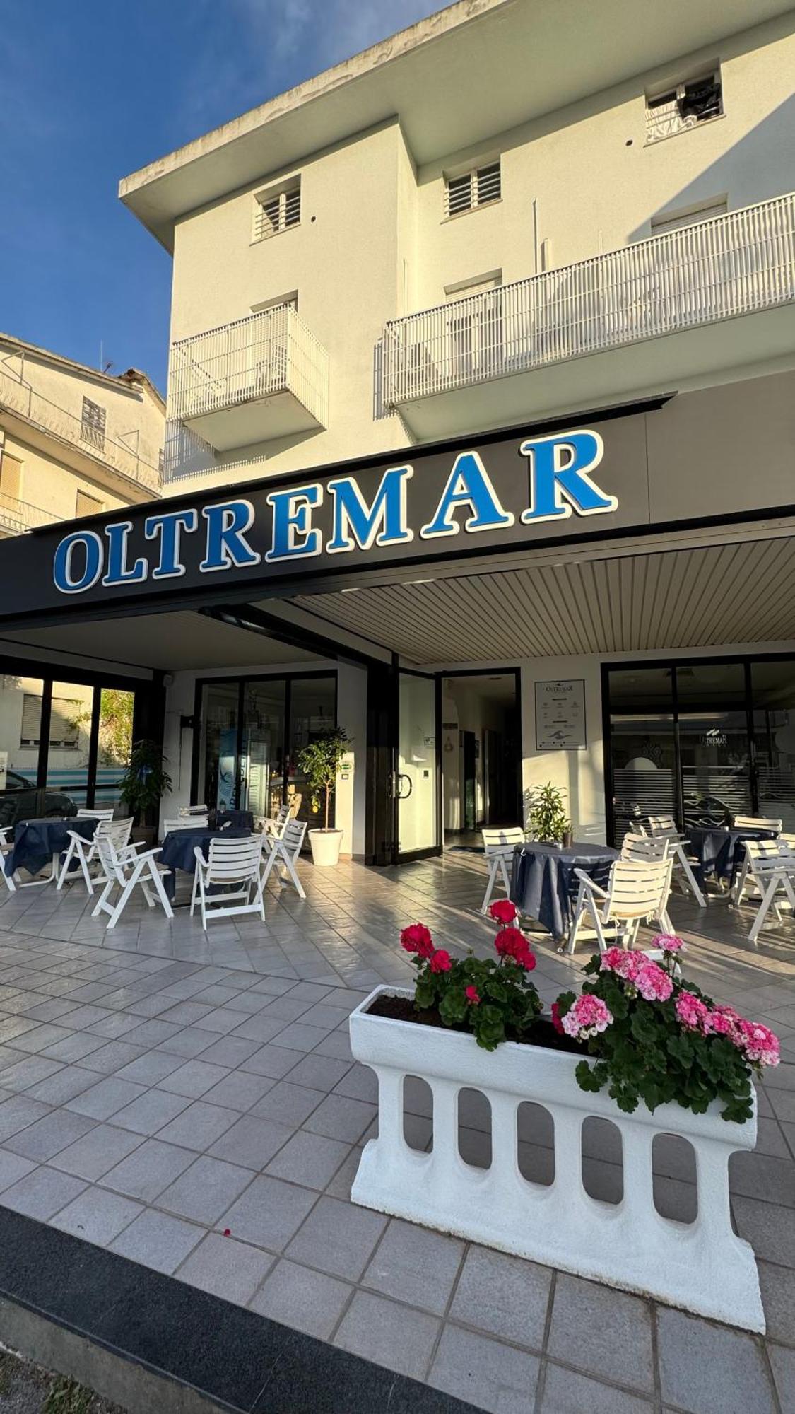 Hotel Oltremar B&B Cattolica Dış mekan fotoğraf